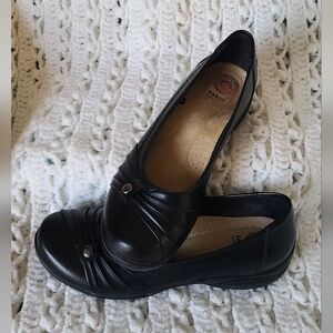 Earth Spirit Flats - Black - size 8